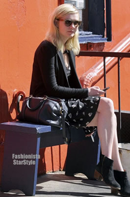 KirstenDunst OCT11101202