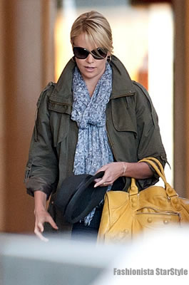 CharlizeTheronSEP11092401