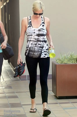 CharlizeTheronAUG11080101