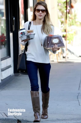 JessicaAlba12DEC122403 JessicaAlba12DEC122403