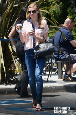 KirstenDunst5MAY13050302 KirstenDunst5MAY13050302